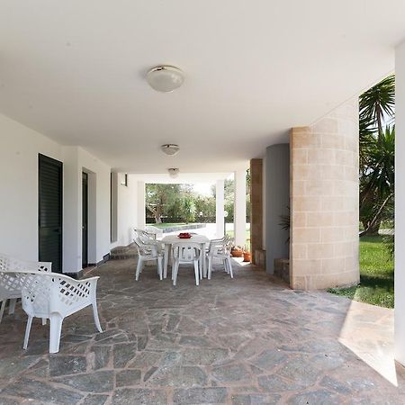 Villa Del Contado Casarano Exteriör bild